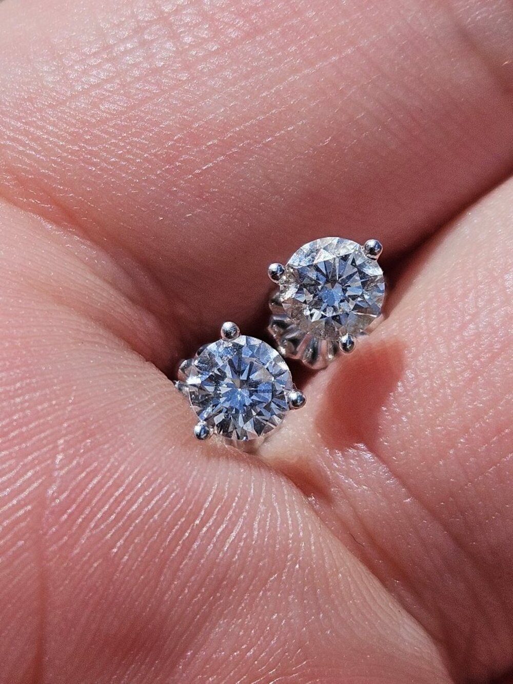 14K White Gold 3 Prong Lab Grown Diamond Earring Studs 4mm